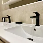 Bato Apartmán *